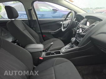 2018 Ford Focus SEL Sedan – miniatura 14