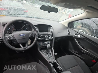 2018 Ford Focus SEL Sedan – miniatura 17