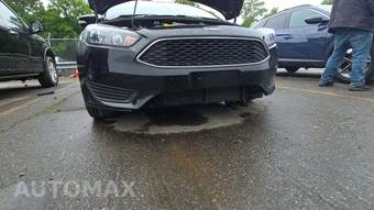 2018 Ford Focus SEL Sedan – miniatura 25