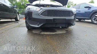 2018 Ford Focus SEL Sedan – miniatura 26