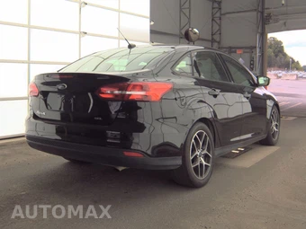 2018 Ford Focus SEL Sedan – miniatura 5