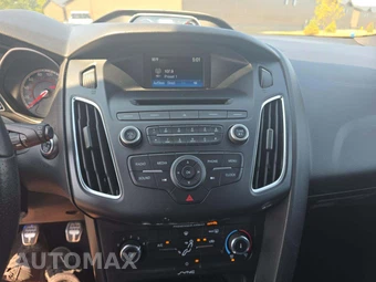 2018 Ford Focus ST Hatchback - miniatura 7