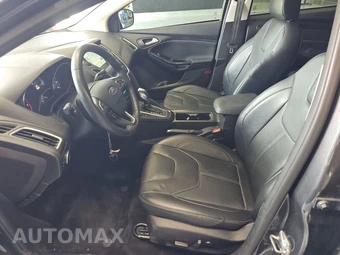 2018 Ford Focus Titanium Hatchback - miniatura 7