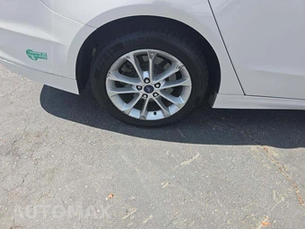 2018 Ford Fusion Energi Platinum – miniatura 27