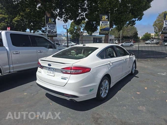 2018 Ford Fusion Energi Platinum – miniatura 3