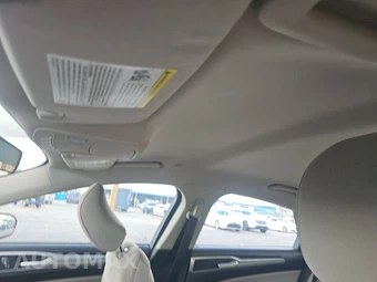 2018 Ford Fusion Hybrid S - miniatura 17