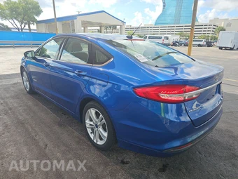 2018 Ford Fusion Hybrid S - miniatura 6