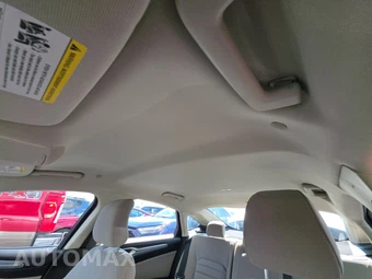 2018 Ford Fusion Hybrid S – miniatura 17