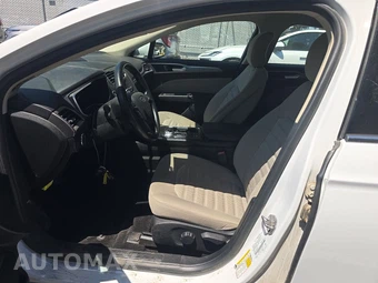 2018 Ford Fusion Hybrid S - miniatura 7