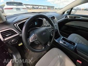 2018 Ford Fusion Hybrid S - miniatura 16