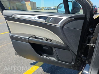 2018 Ford Fusion Hybrid S - miniatura 9