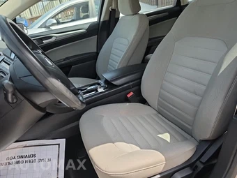 2018 Ford Fusion Hybrid S - miniatura 13