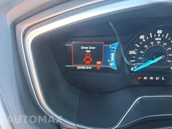 2018 Ford Fusion Hybrid S - miniatura 15