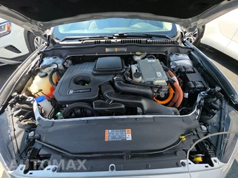 2018 Ford Fusion Hybrid S – miniatura 15