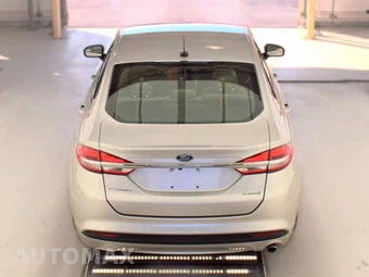 2018 Ford Fusion Hybrid S – miniatura 5