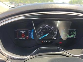 2018 Ford Fusion Hybrid S - miniatura 15