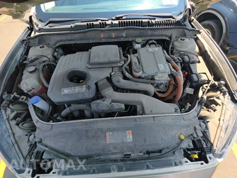2018 Ford Fusion Hybrid S - miniatura 15