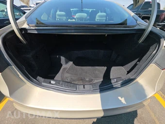 2018 Ford Fusion Hybrid S - miniatura 16