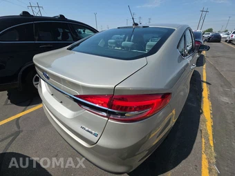 2018 Ford Fusion Hybrid S - miniatura 4