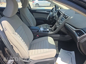 2018 Ford Fusion Hybrid S - miniatura 8