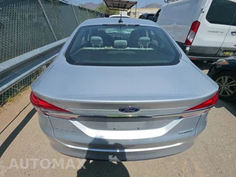 2018 Ford Fusion Hybrid S - miniatura 5