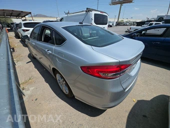 2018 Ford Fusion Hybrid S - miniatura 6