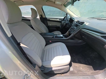 2018 Ford Fusion Hybrid S - miniatura 8