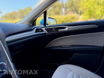 2018 Ford Fusion Hybrid S - miniatura 22