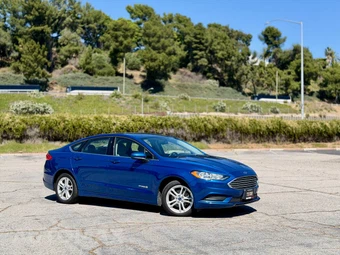 2018 Ford Fusion Hybrid S - miniatura 4