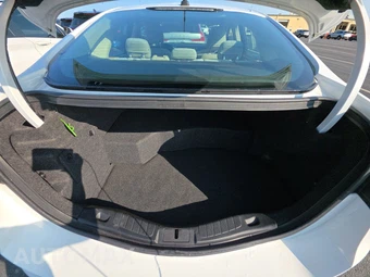 2018 Ford Fusion Hybrid S - miniatura 16