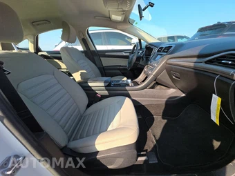 2018 Ford Fusion Hybrid S - miniatura 8