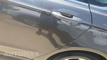 2018 Ford Fusion Hybrid S - miniatura 29