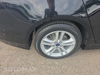 2018 Ford Fusion Hybrid S – miniatura 10