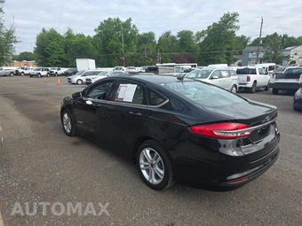 2018 Ford Fusion Hybrid S – miniatura 6