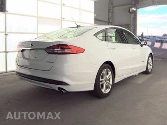 2018 Ford Fusion Hybrid S – miniatura 4