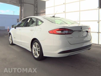 2018 Ford Fusion Hybrid S – miniatura 6