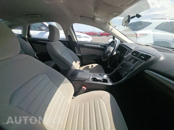 2018 Ford Fusion Hybrid S – miniatura 8