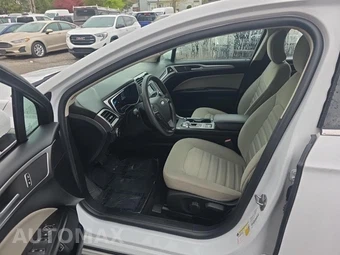 2018 Ford Fusion Hybrid S – miniatura 13