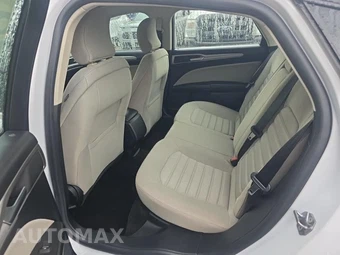 2018 Ford Fusion Hybrid S – miniatura 16