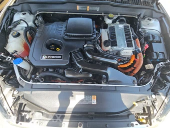 2018 Ford Fusion Hybrid S - miniatura 15