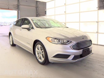 2018 Ford Fusion Hybrid S - miniatura 3