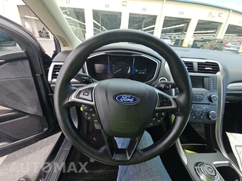 2018 Ford Fusion Hybrid S – miniatura 10