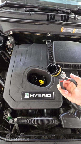2018 Ford Fusion Hybrid S – miniatura 20