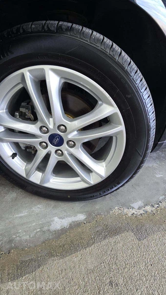 2018 Ford Fusion Hybrid S – miniatura 25