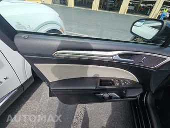 2018 Ford Fusion Hybrid S – miniatura 9