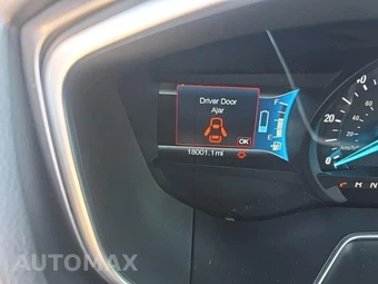 2018 Ford Fusion Hybrid S - miniatura 15