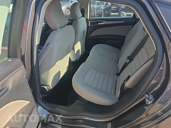 2018 Ford Fusion Hybrid S - miniatura 16