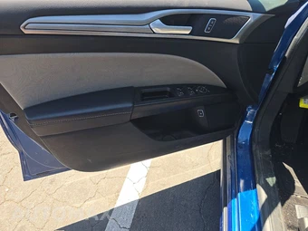 2018 Ford Fusion Hybrid S - miniatura 9