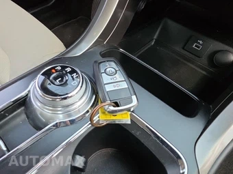 2018 Ford Fusion Hybrid S - miniatura 21