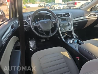 2018 Ford Fusion Hybrid S – miniatura 14